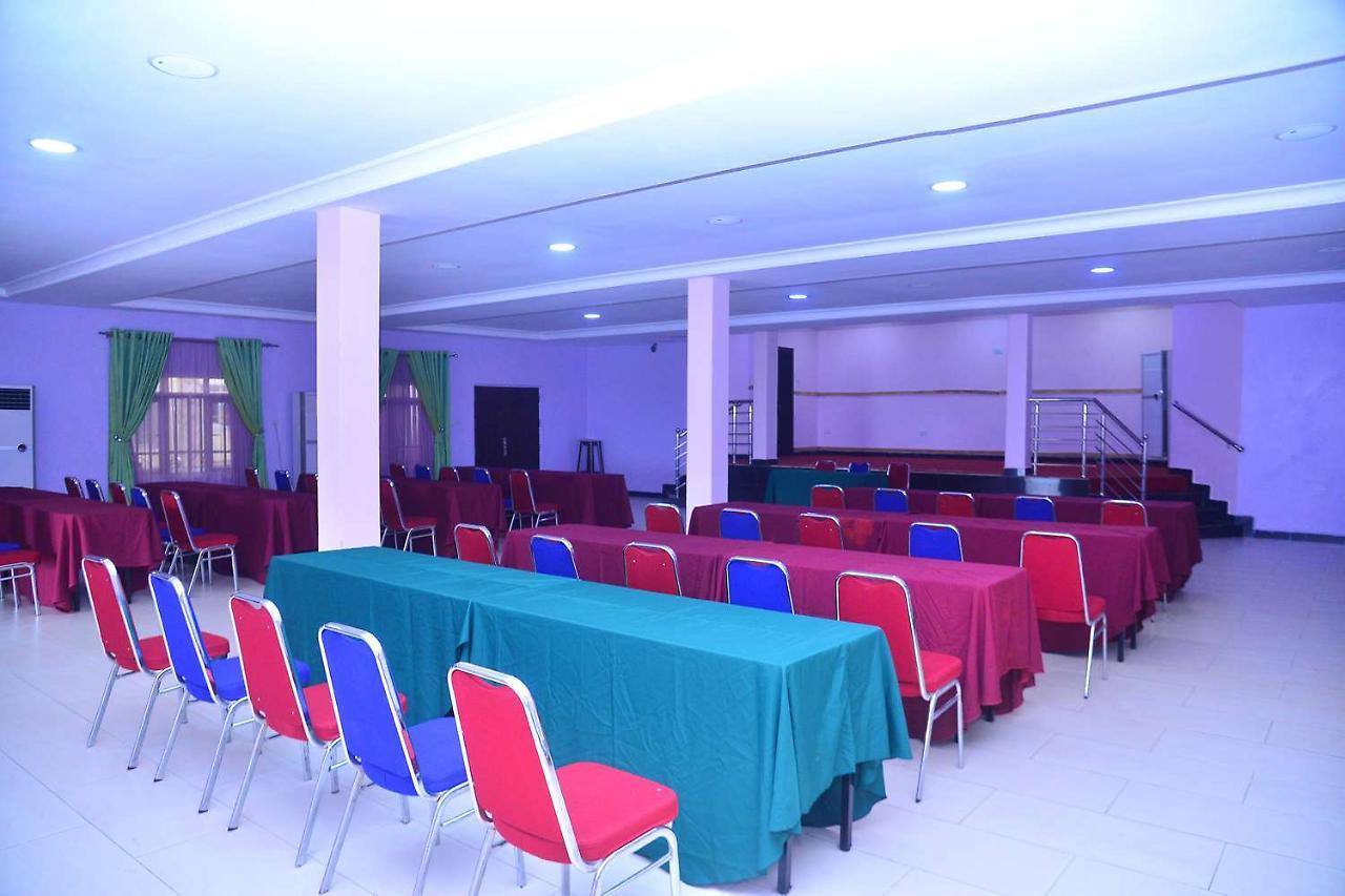 Best Western Meloch Hotel Awka Exterior foto