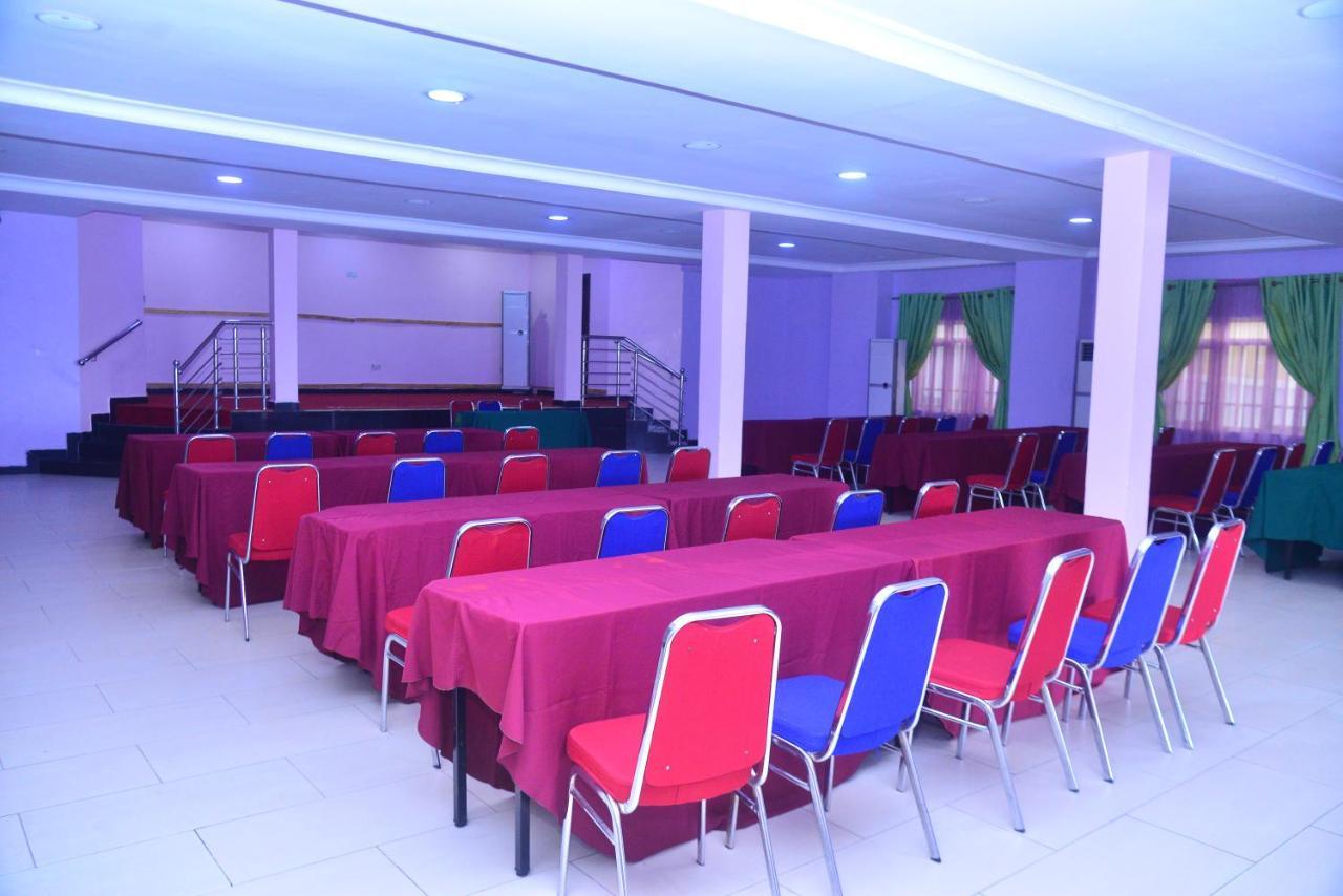 Best Western Meloch Hotel Awka Exterior foto